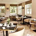 Otel Steigenberger Bad Homburg 5*