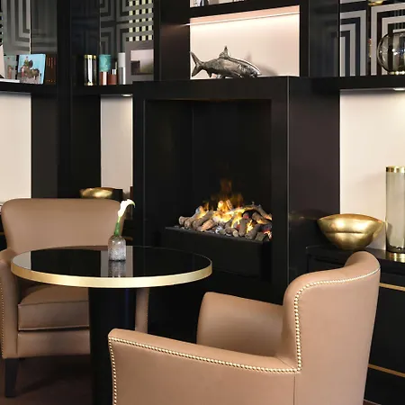 استيغينبيرغير باد هومبورغ 5*
