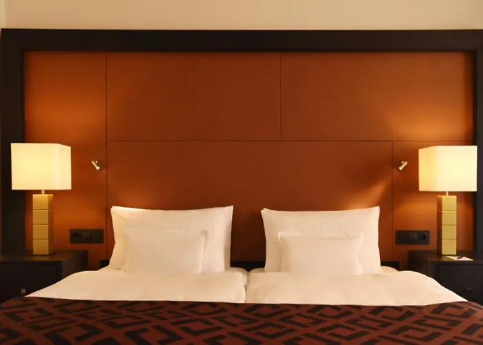 Otel Steigenberger Bad Homburg 5*