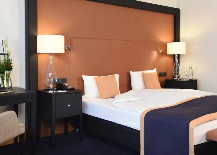 Отель Steigenberger Bad Homburg 5*