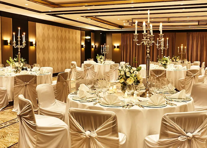 Отель Steigenberger Bad Homburg