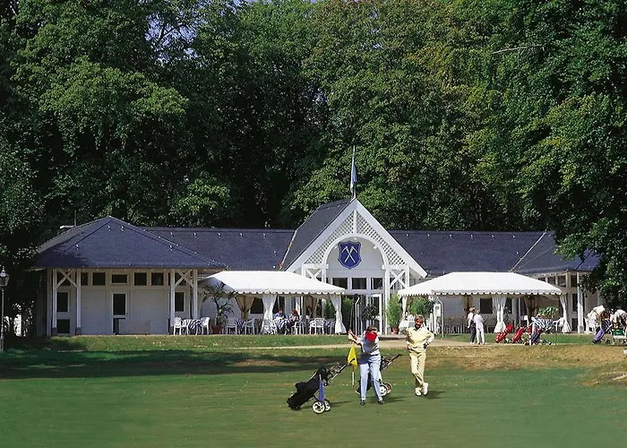 Отель Steigenberger Bad Homburg 5*